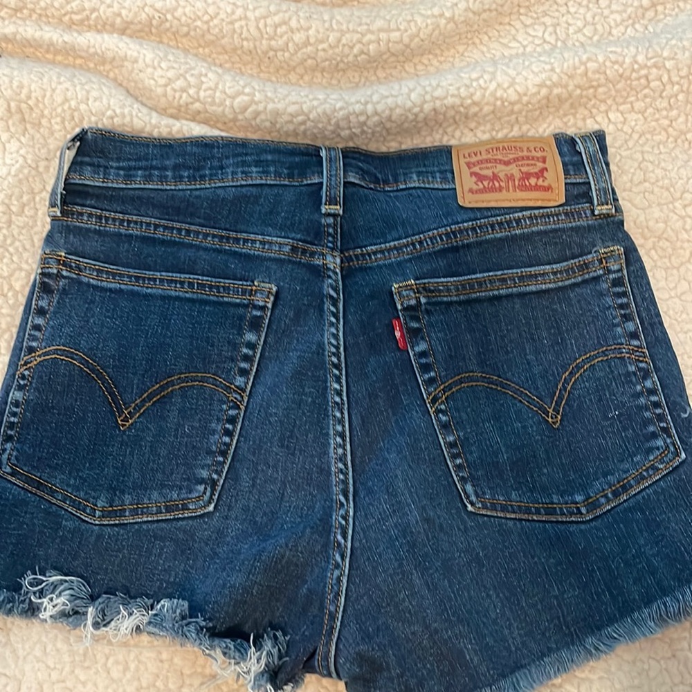 Levi’s shorts